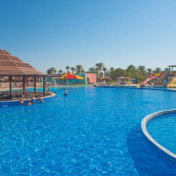 Hotel SUNRISE Select Royal Makadi Aqua Resort - vintersol